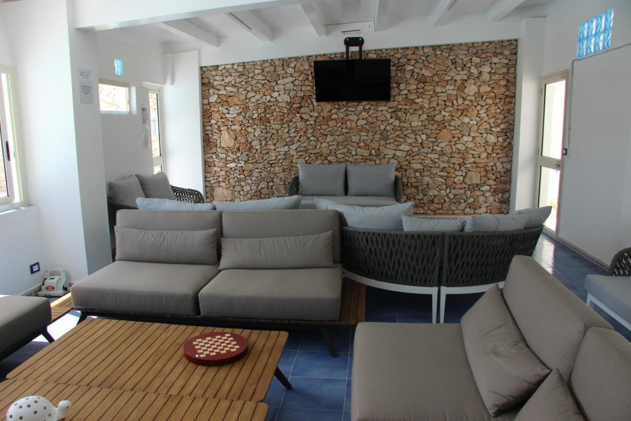 Hotel Macondo ลัมเปดูซา ภายนอก รูปภาพ